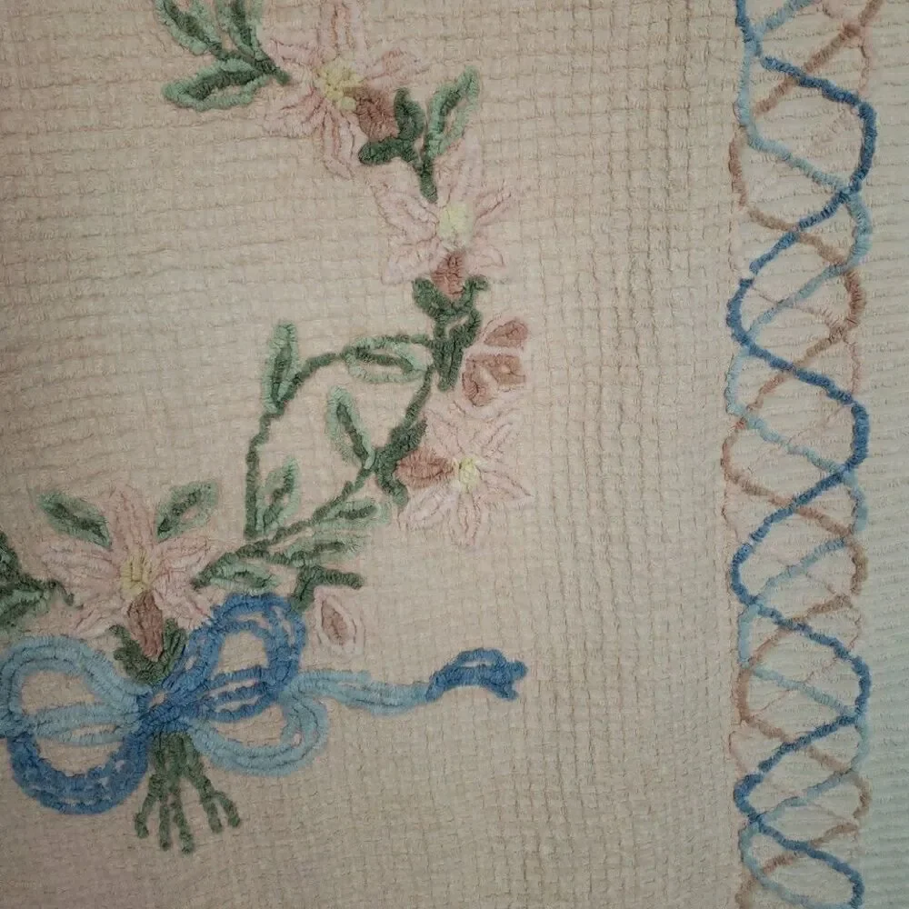 Vintage Chenille Bedspread 87